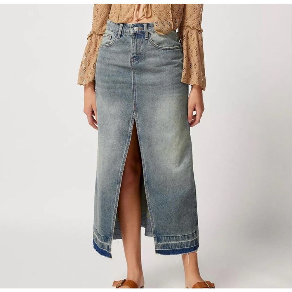 ✨women’s happily grey high front slit denim midi skirt light wash raw hem✨